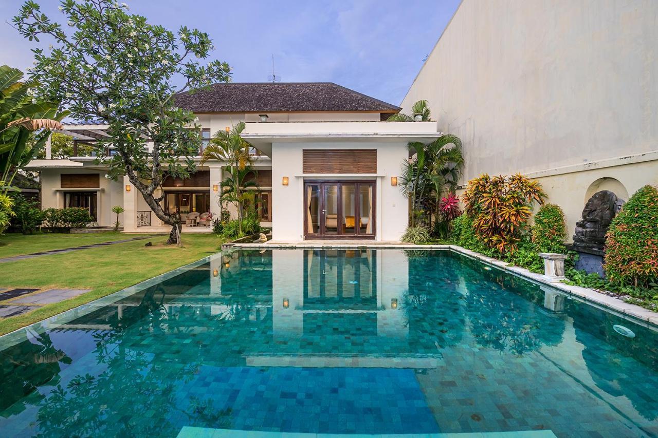Bali Villa Lotus เซมินยัค ภายนอก รูปภาพ