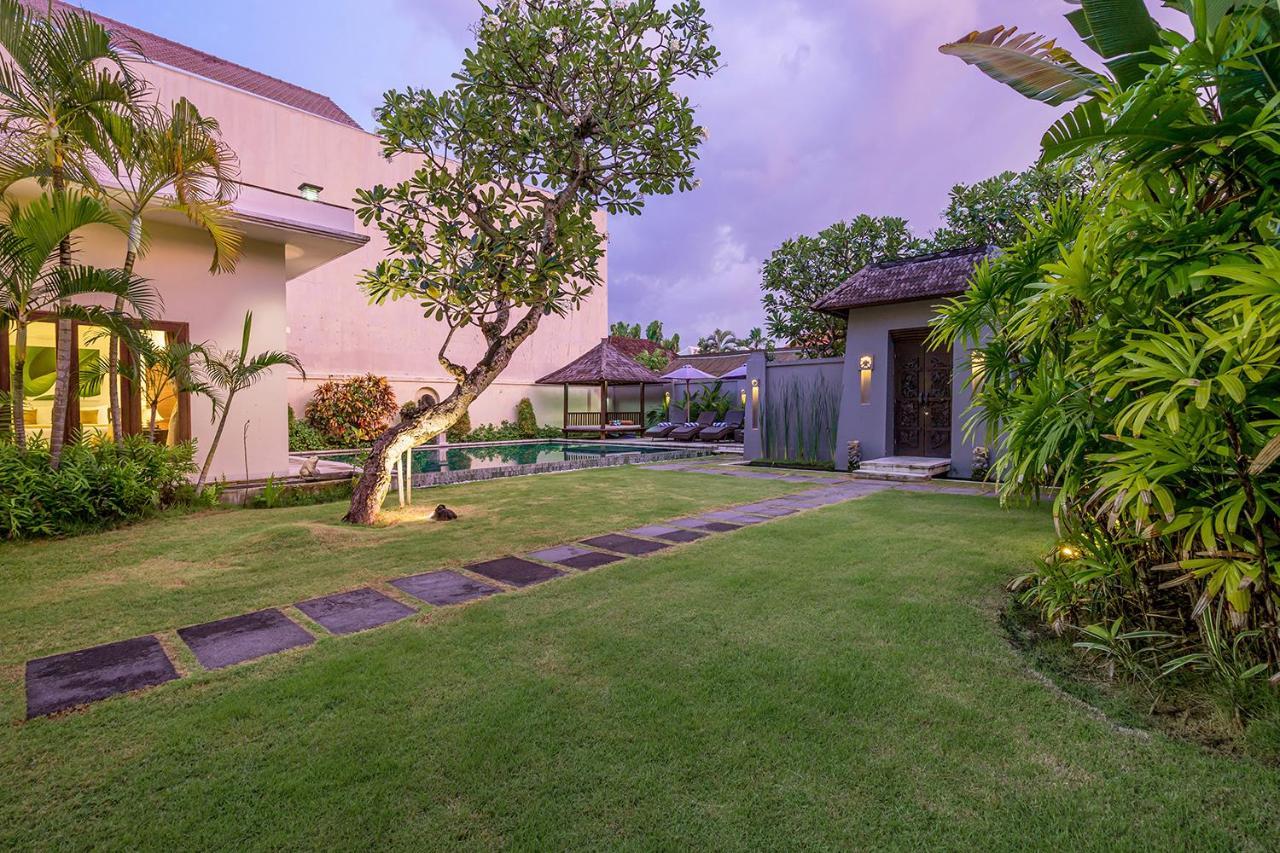Bali Villa Lotus เซมินยัค ภายนอก รูปภาพ