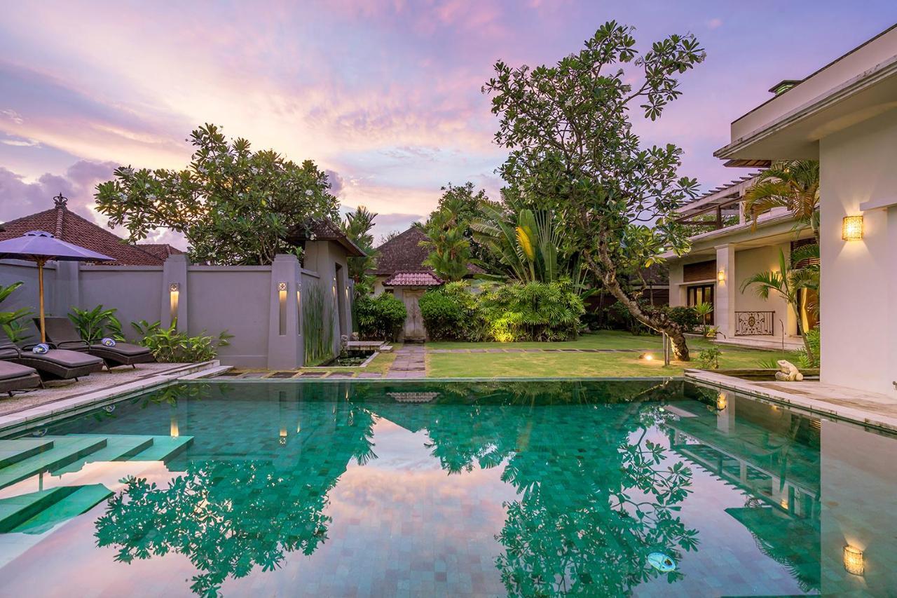 Bali Villa Lotus เซมินยัค ภายนอก รูปภาพ
