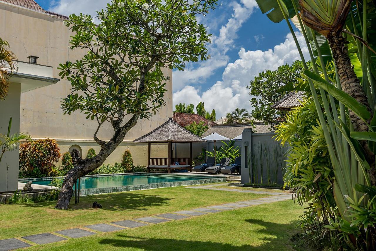 Bali Villa Lotus เซมินยัค ภายนอก รูปภาพ