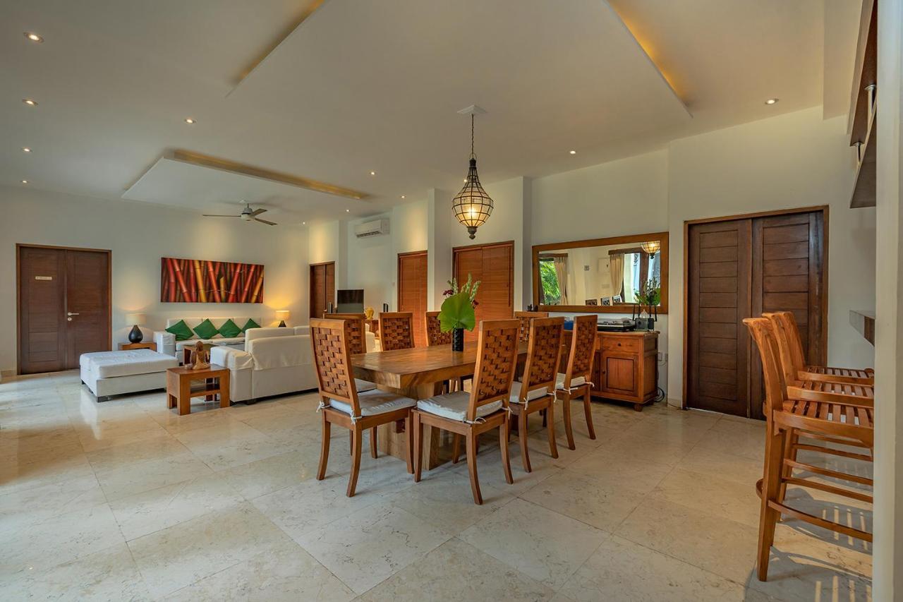 Bali Villa Lotus เซมินยัค ภายนอก รูปภาพ