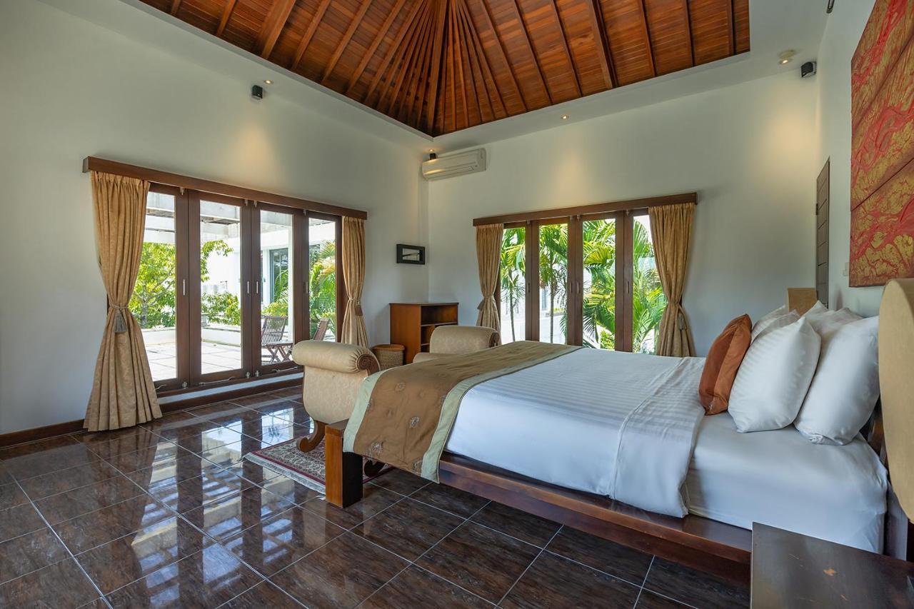 Bali Villa Lotus เซมินยัค ภายนอก รูปภาพ