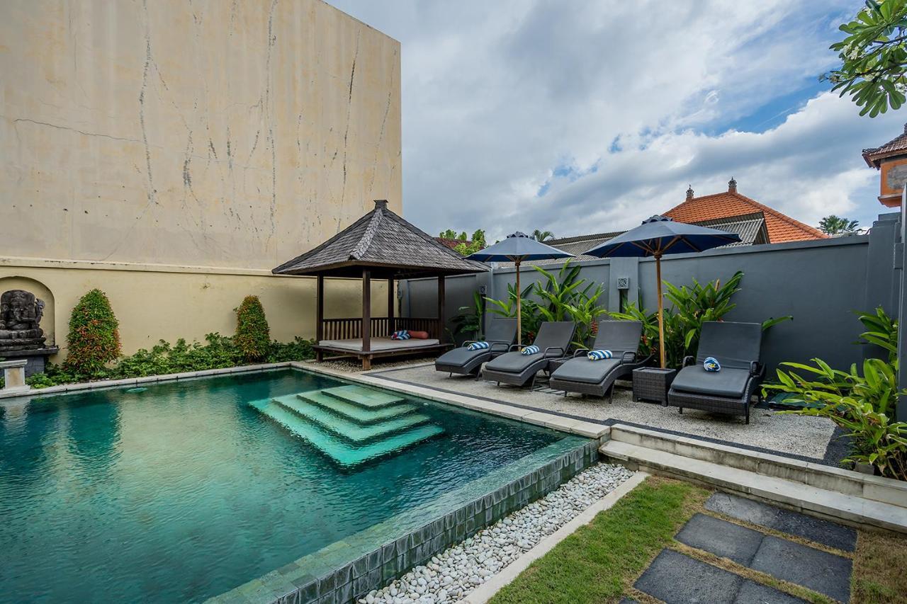 Bali Villa Lotus เซมินยัค ภายนอก รูปภาพ
